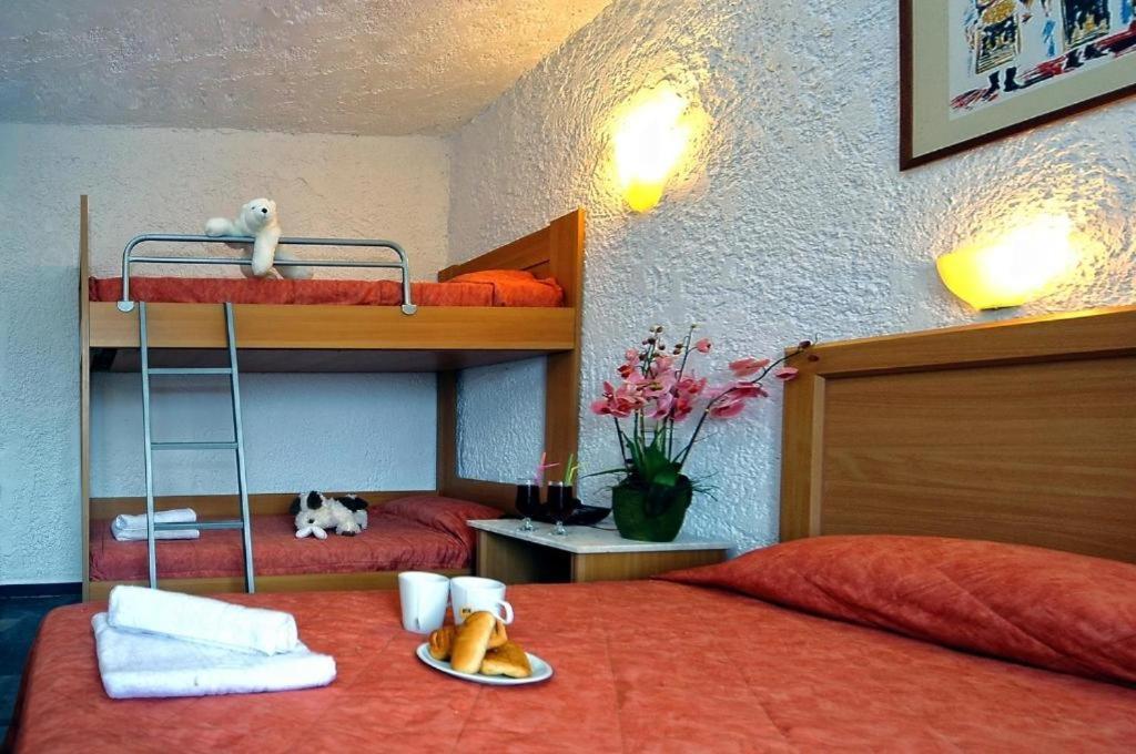 Karteros Hotel Eksteriør billede