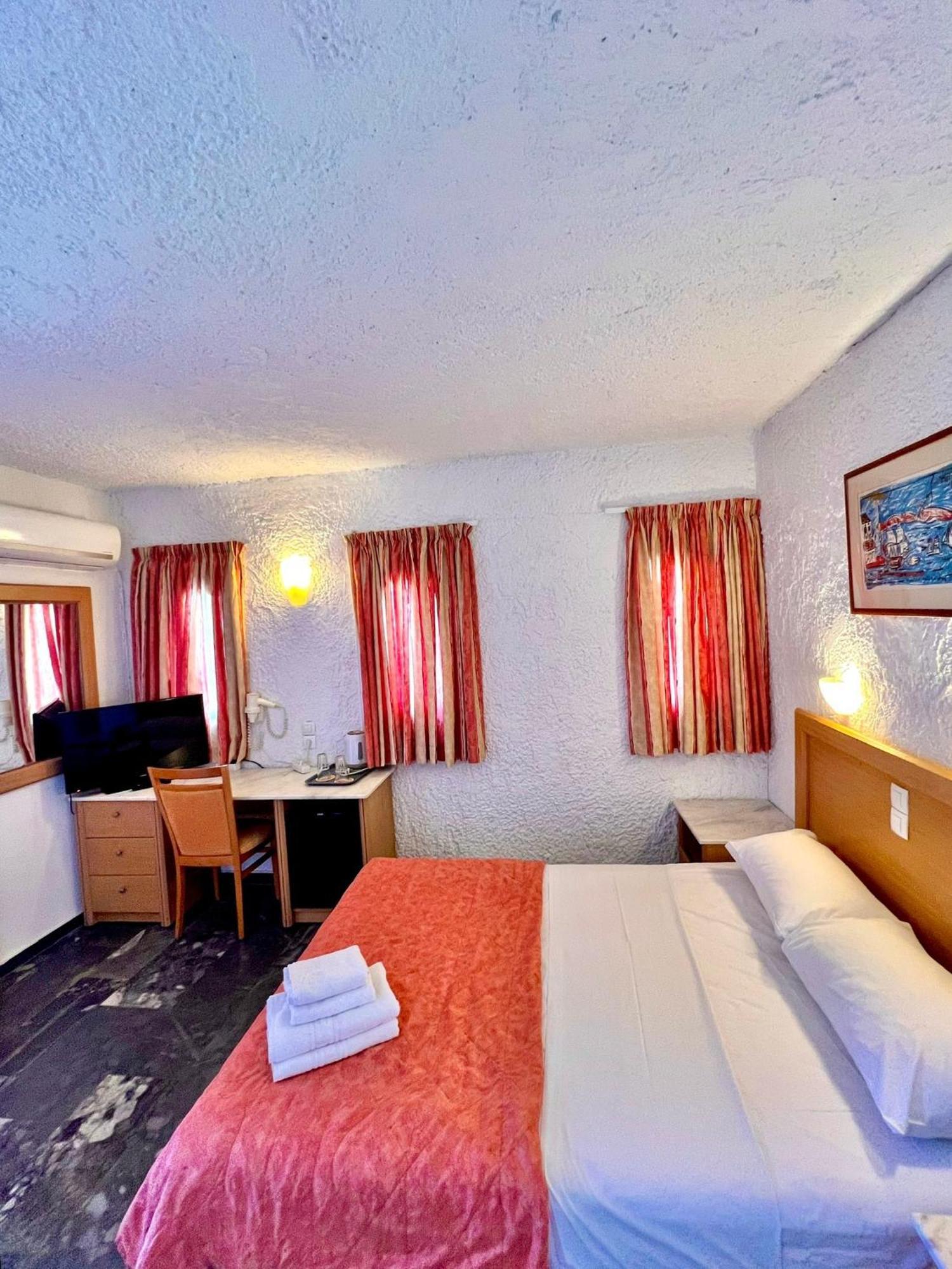Karteros Hotel Eksteriør billede