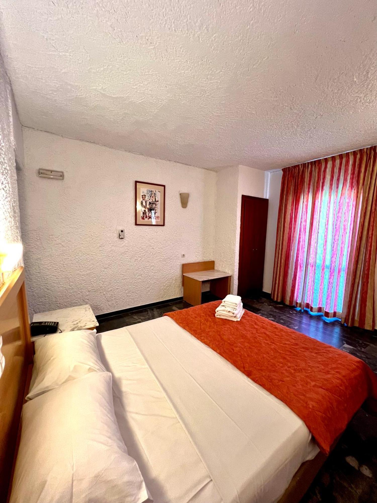 Karteros Hotel Eksteriør billede